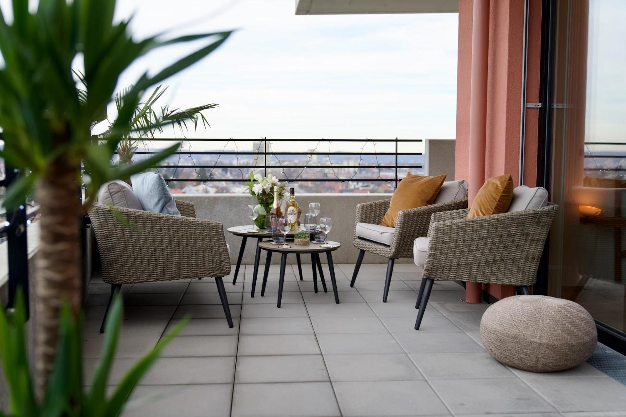 Edler Wohnraum Panoramablick 3 Sz Boxspringbetten, E-Ladestation, Kaffeevollautomat, Klima, Lift, Terrasse & 2Xtg 그라츠 외부 사진